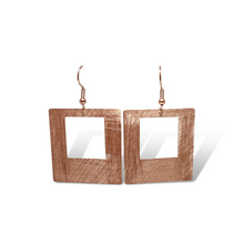 Load image into Gallery viewer, Carre Square Earrings