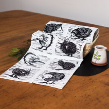 Load image into Gallery viewer, Ali Davies Tea Towel - The Kiwi - to be discontinued