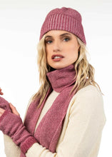 Load image into Gallery viewer, Moss Stitch Plated Glovelets