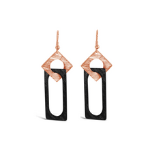 Load image into Gallery viewer, Carre Hook Earrings