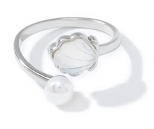 Load image into Gallery viewer, New Zealand Paua Shell & Pearl Rings by Fiordland Souvenirs