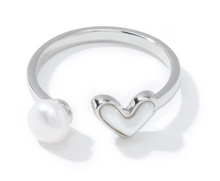 Load image into Gallery viewer, New Zealand Paua Shell & Pearl Rings by Fiordland Souvenirs