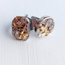 Load image into Gallery viewer, SP timepiece ring with bee