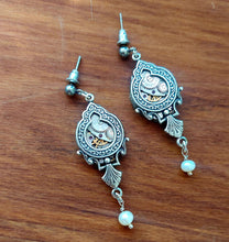 Load image into Gallery viewer, Timepiece Ornate Window Earrings with Pearls
