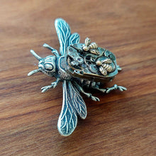 Load image into Gallery viewer, Large Honeybee Timepiece Brooch