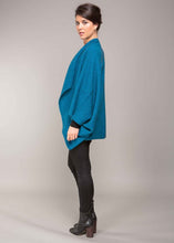 Load image into Gallery viewer, Moss Stitch Shrug - Side view - Pacific