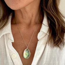 Load image into Gallery viewer, Nostalgem - Paua Shell Large Pendant Necklace
