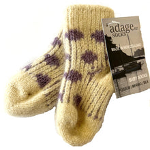 Load image into Gallery viewer, Merino Possum Socks - 6 - 12 months available in two colours
