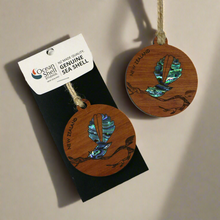 Load image into Gallery viewer, Rimu - Paua Decoration
