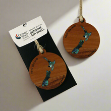 Load image into Gallery viewer, Rimu - Paua Decoration
