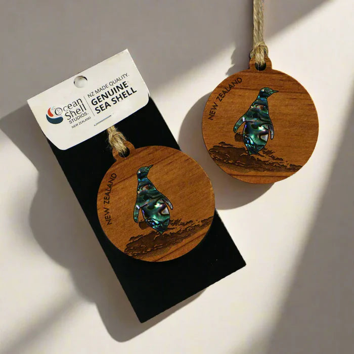 Rimu - Paua Decoration Penguin