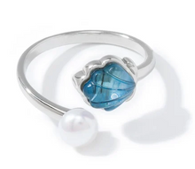 Load image into Gallery viewer, New Zealand Paua Shell &amp; Pearl Rings by Fiordland Souvenirs
