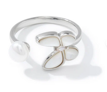Load image into Gallery viewer, New Zealand Paua Shell &amp; Pearl Rings by Fiordland Souvenirs
