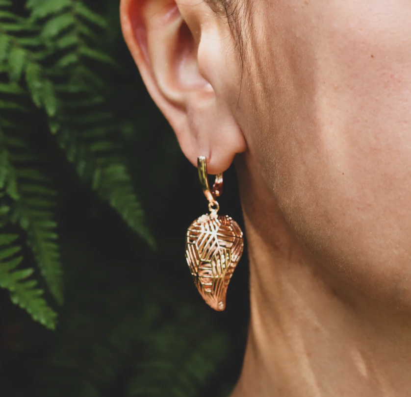 Ngutu Manu Rose Gold Metal Earrings