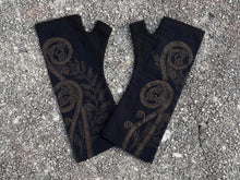 Load image into Gallery viewer, Black Merino Fingerless Gloves with Koru print
