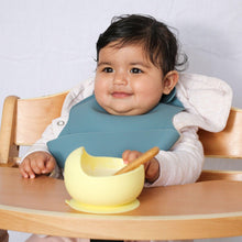 Load image into Gallery viewer, baby silicone bowl and spoon with baby
