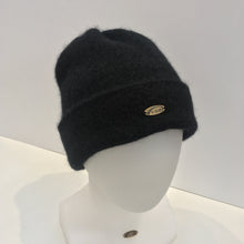 Load image into Gallery viewer, Plain Beanie - Black
